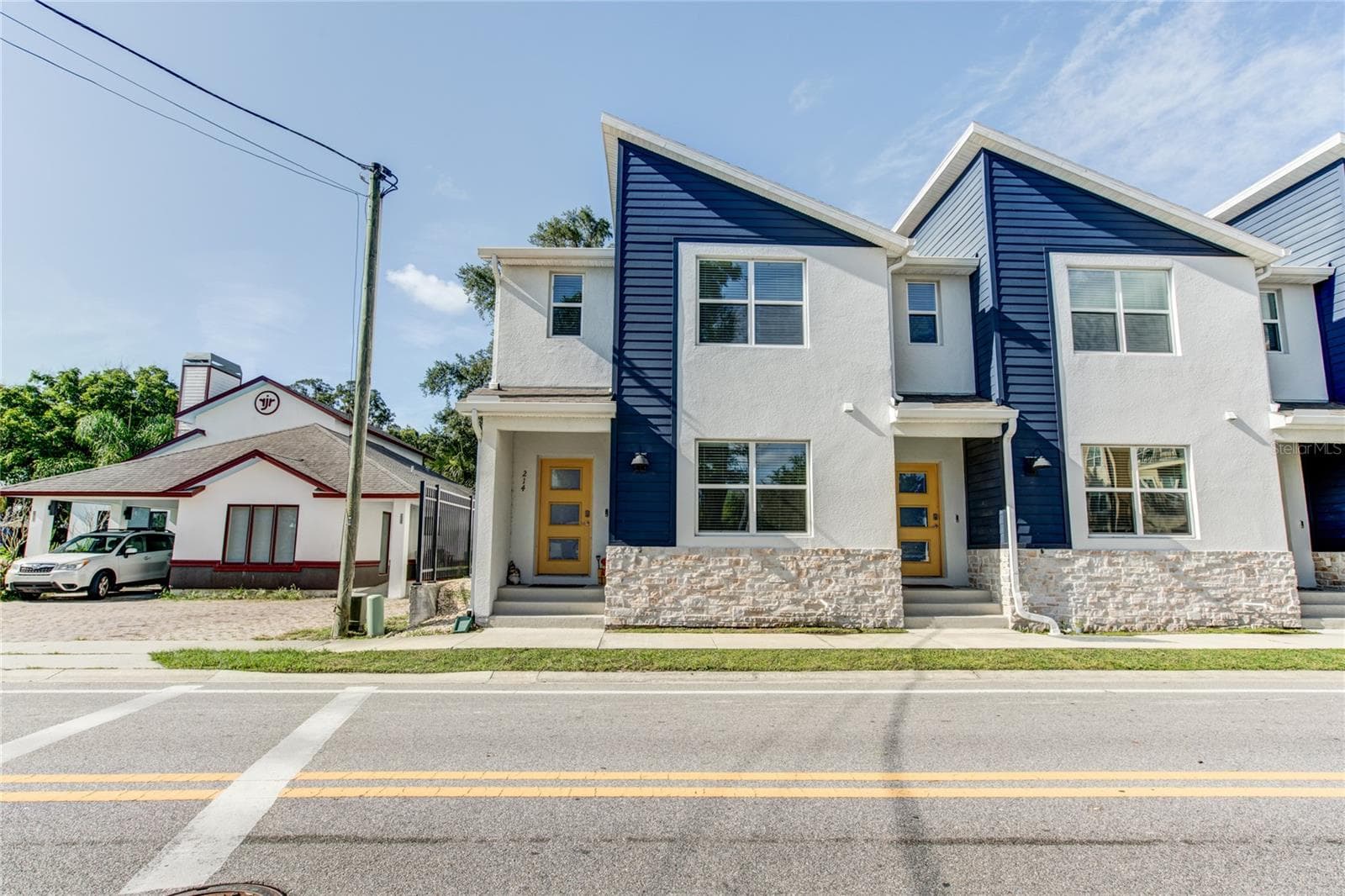 Townhouse at 214 E CHURCH AVE, LONGWOOD, photo 2 of 24