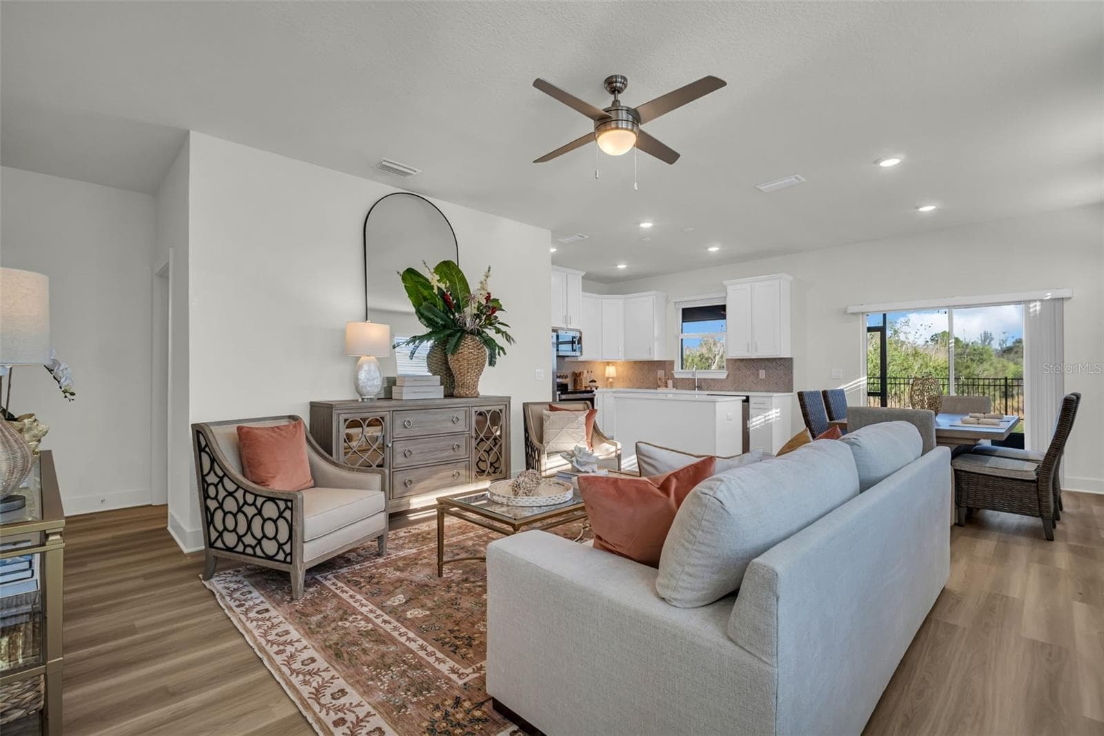Living room - 13992 EMERALD FIELDS DR #Lot 24, HUDSON
