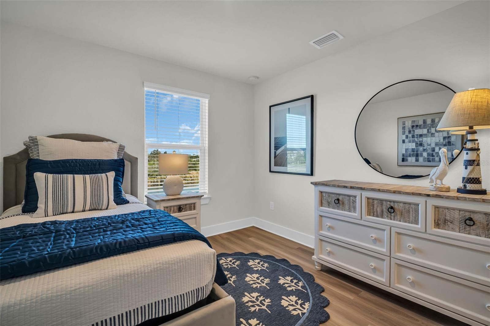 Guest bedroom 2 - 13992 EMERALD FIELDS DR #Lot 24, HUDSON