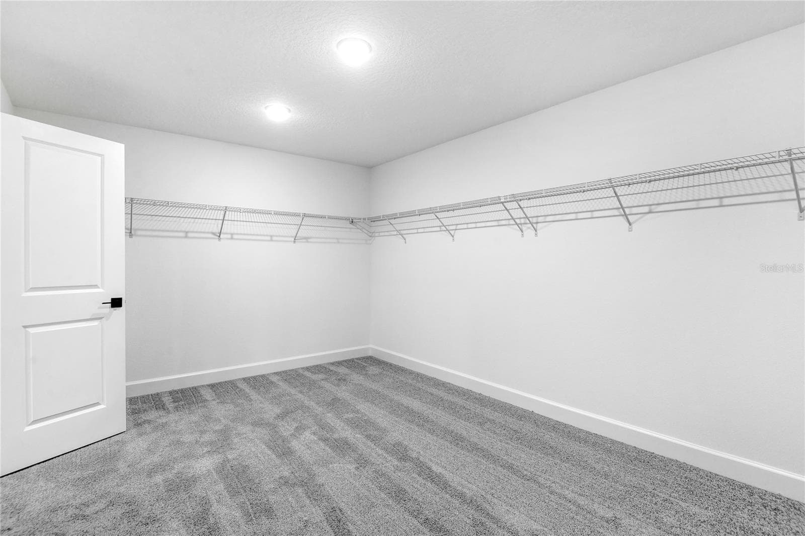 Single Family Residence at 748 WEKIVA RIDGE DR, MOUNT DORA, photo 18 of 21