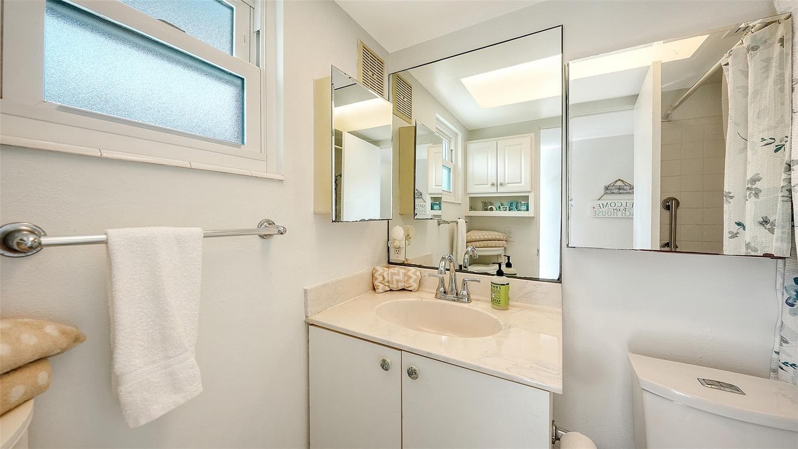 Condominium at 2850 GULF OF MEXICO DR #4, LONGBOAT KEY, photo 23 of 37