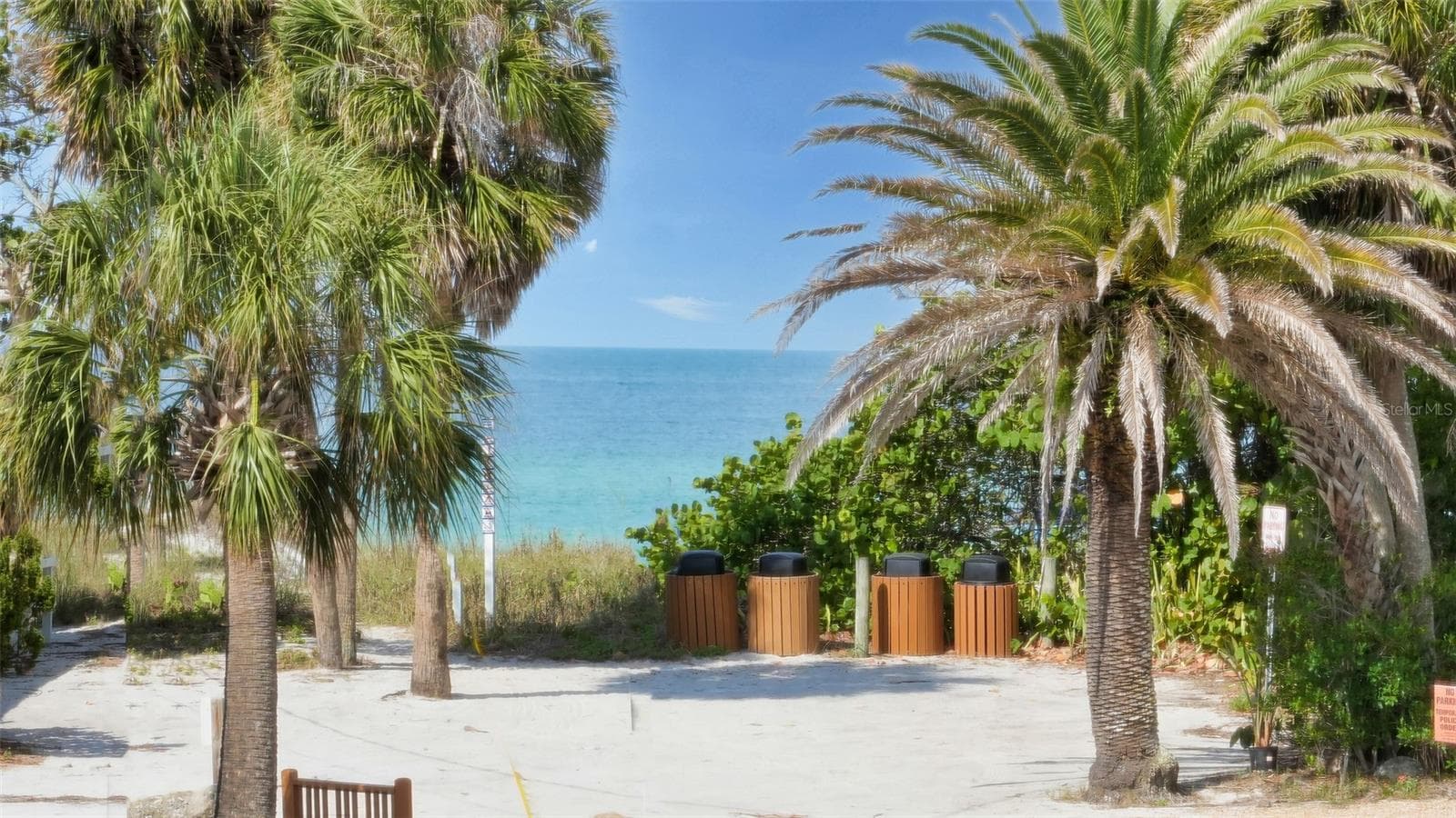 Condominium at 2850 GULF OF MEXICO DR #4, LONGBOAT KEY, photo 29 of 37