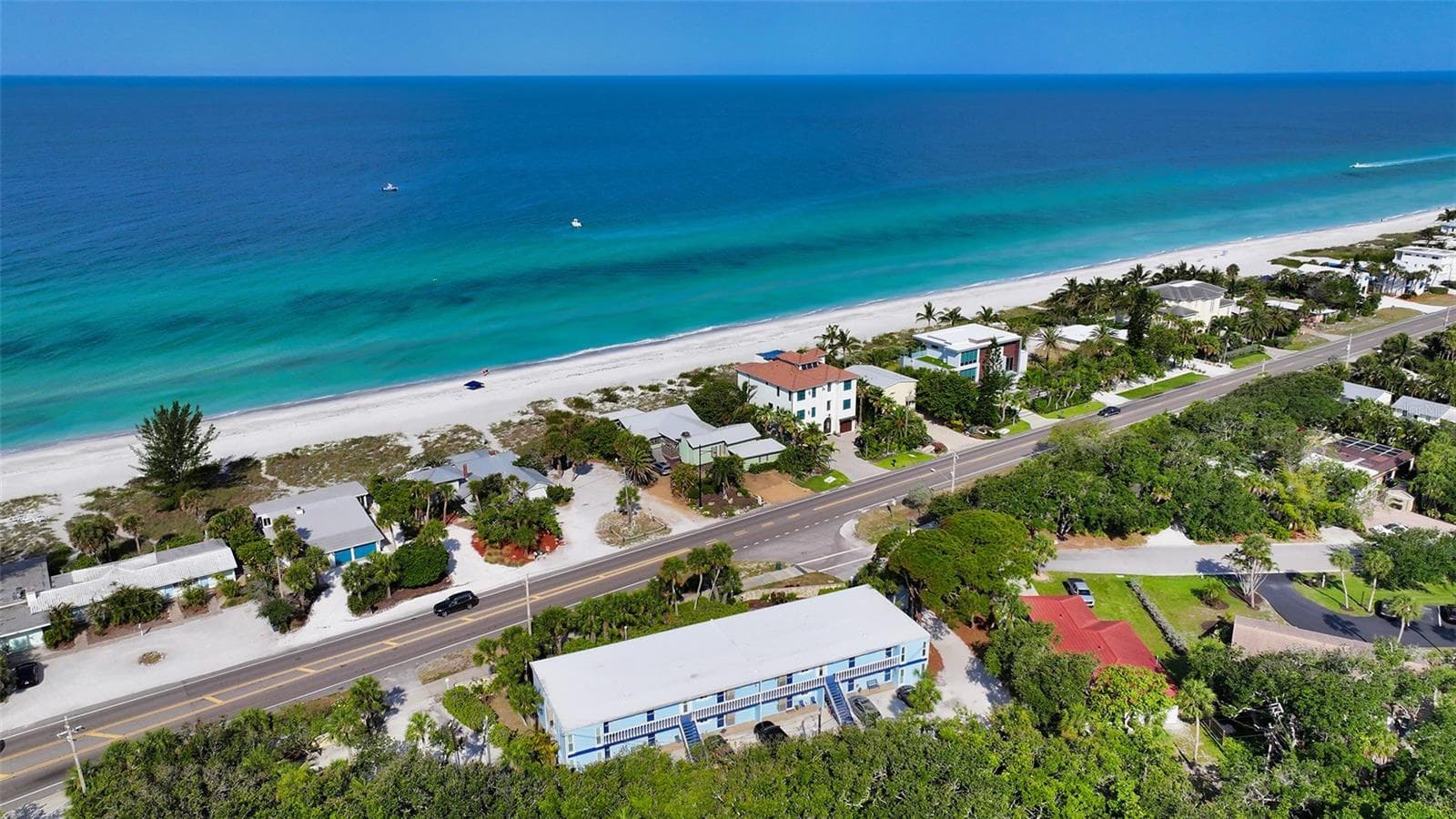 Condominium at 2850 GULF OF MEXICO DR #4, LONGBOAT KEY, photo 33 of 37