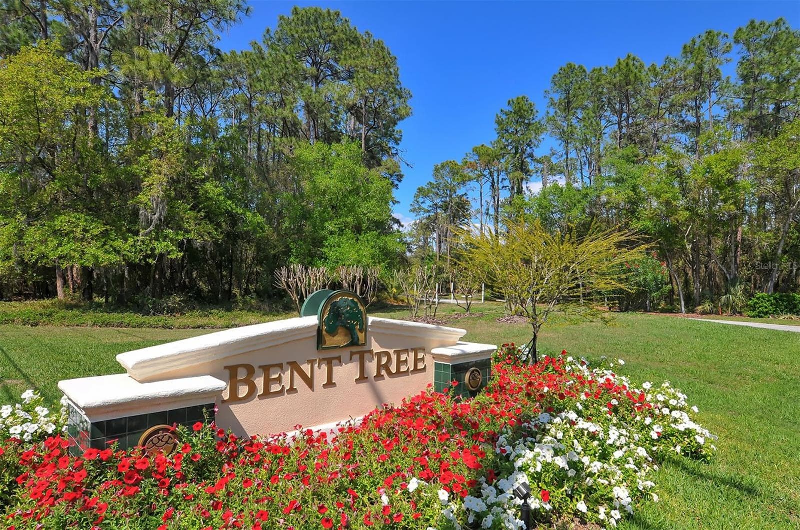 Entry to community - 4360 BRANDYWINE DR, SARASOTA