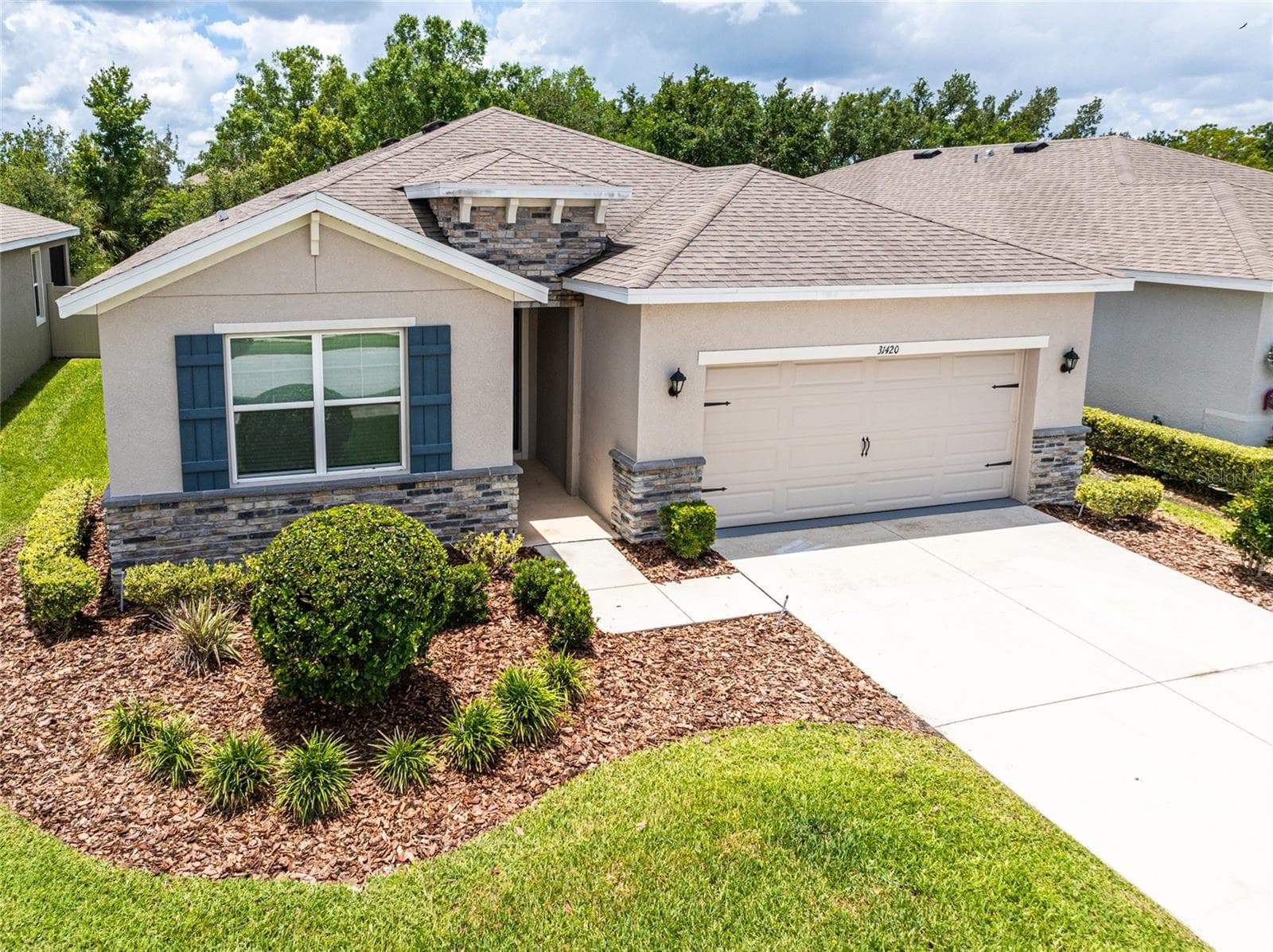 Single Family Residence at 31420 TANSY BND, WESLEY CHAPEL, photo 2 of 89