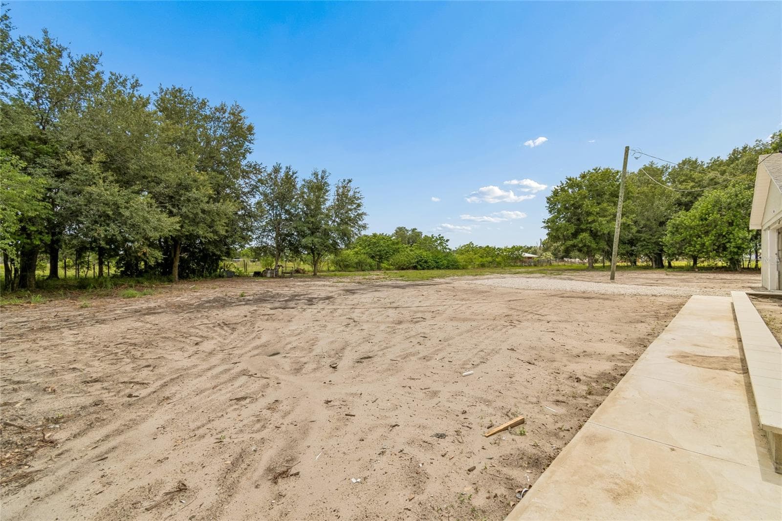Single Family Residence at 15628 CARLTON LAKE RD, WIMAUMA, photo 24 of 81