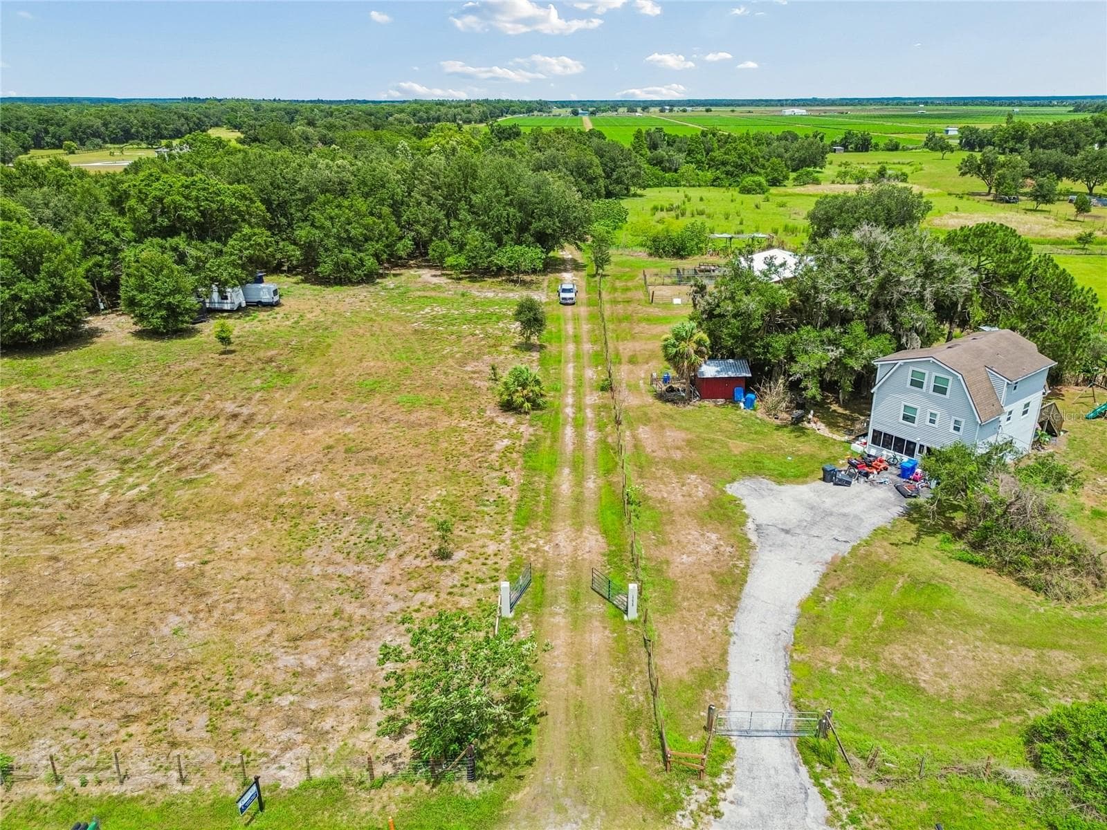 Single Family Residence at 15628 CARLTON LAKE RD, WIMAUMA, photo 31 of 81