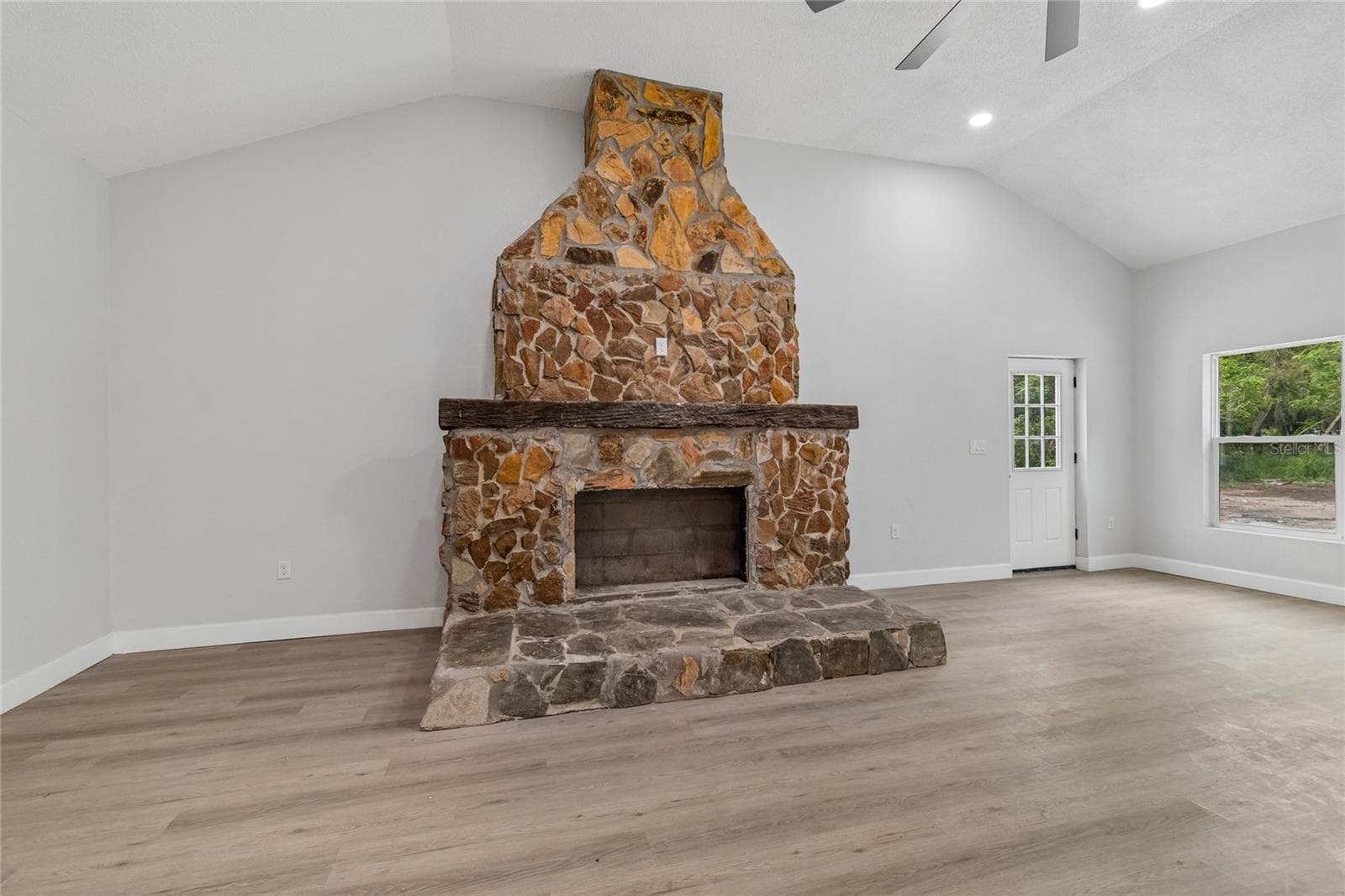 Single Family Residence at 15628 CARLTON LAKE RD, WIMAUMA, photo 51 of 81