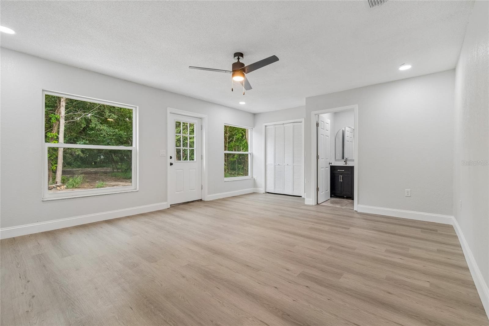 Single Family Residence at 15628 CARLTON LAKE RD, WIMAUMA, photo 53 of 81
