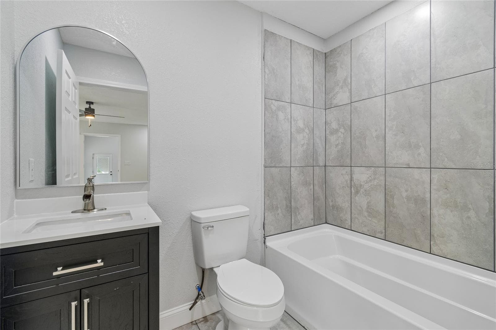 Single Family Residence at 15628 CARLTON LAKE RD, WIMAUMA, photo 54 of 81