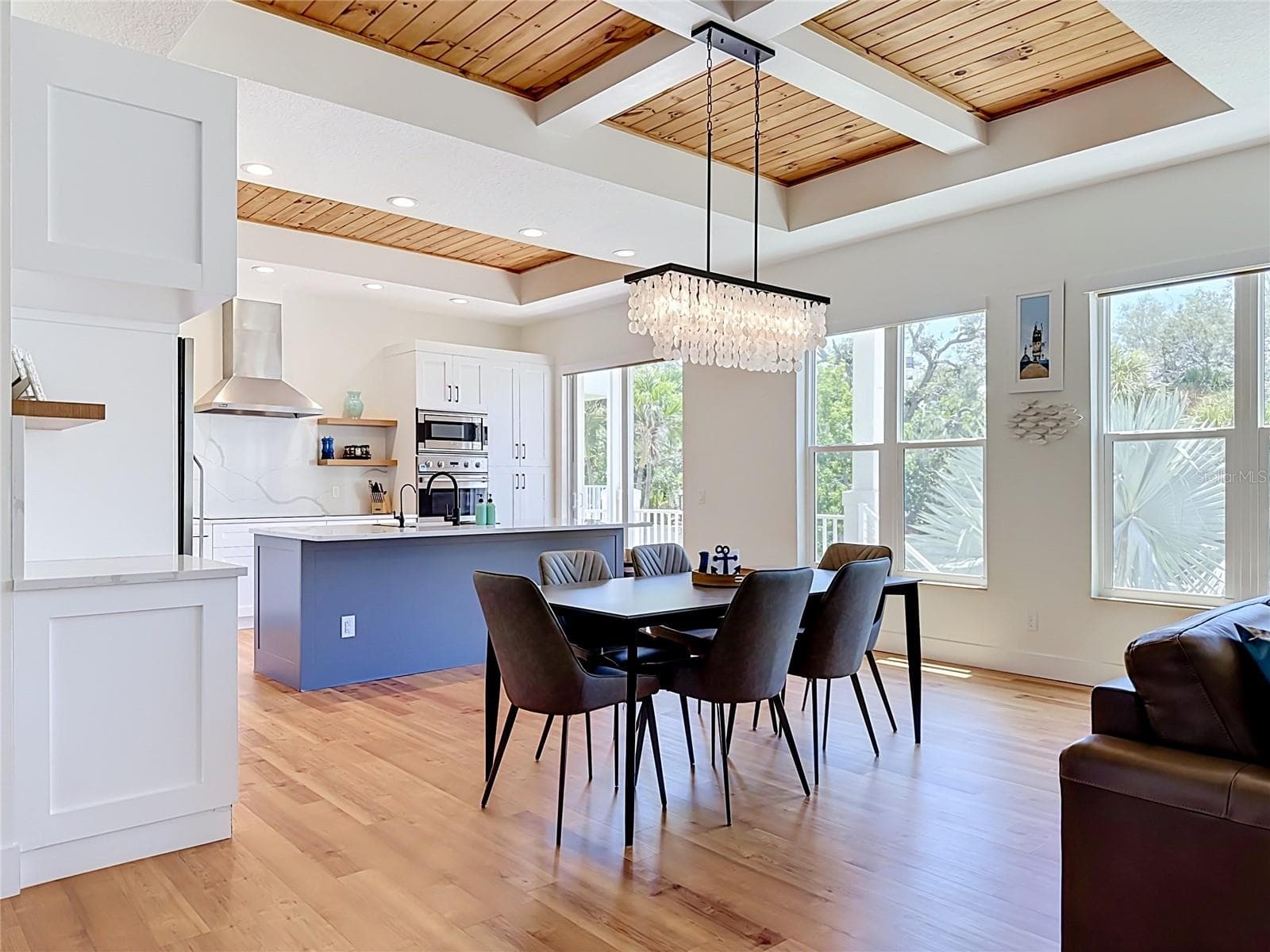 Single Family Residence at 6925 BOCHI CIR, SARASOTA, photo 14 of 39