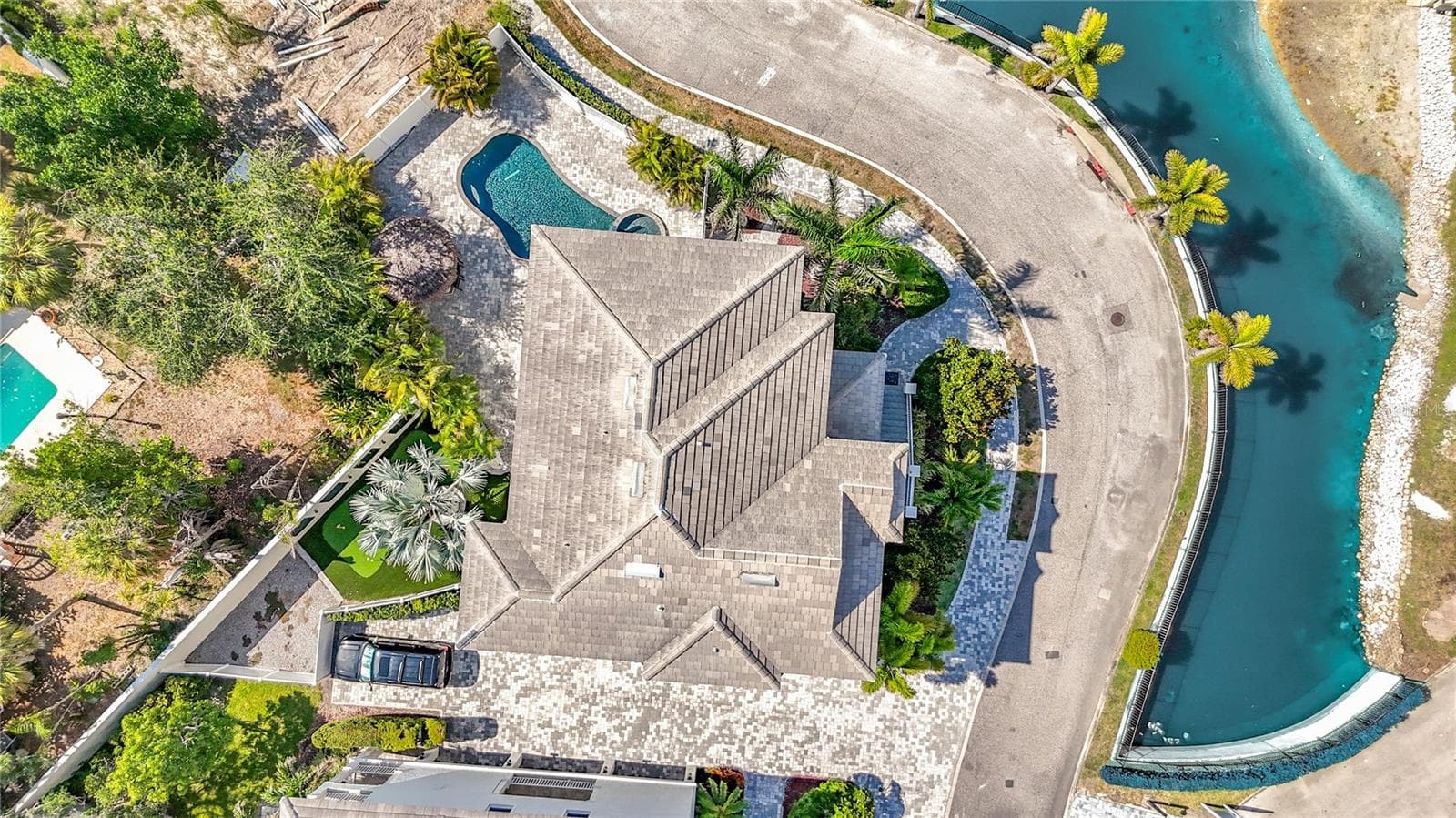 Compact lot , low maintenance - 6925 BOCHI CIR, SARASOTA