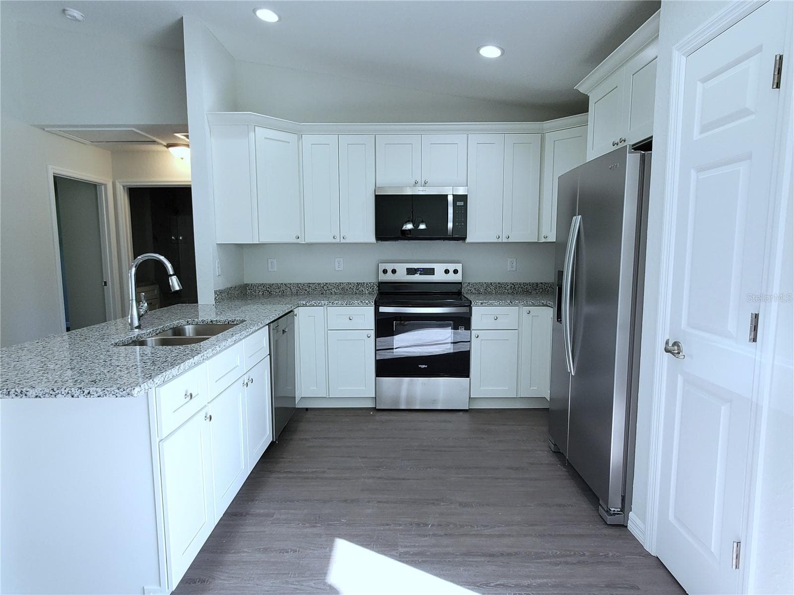 Single Family Residence at 15 FISHER WAY PL, OCKLAWAHA, photo 11 of 20