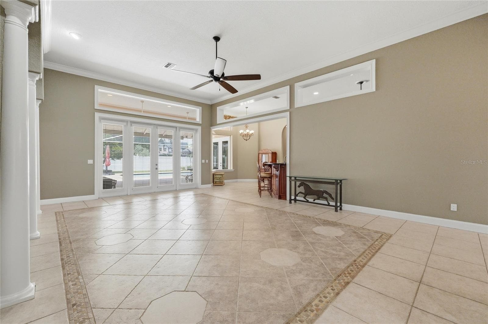 Single Family Residence at 328 HAMILTON SHORES DR NE, WINTER HAVEN, photo 14 of 81