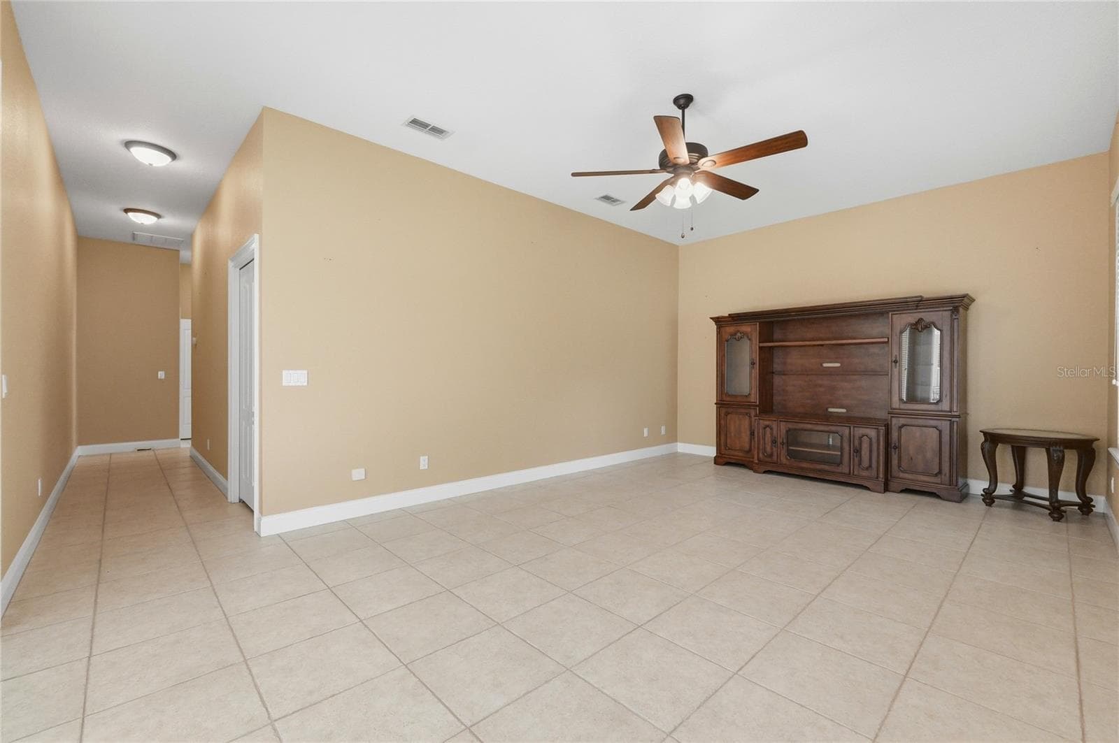 Single Family Residence at 328 HAMILTON SHORES DR NE, WINTER HAVEN, photo 39 of 81