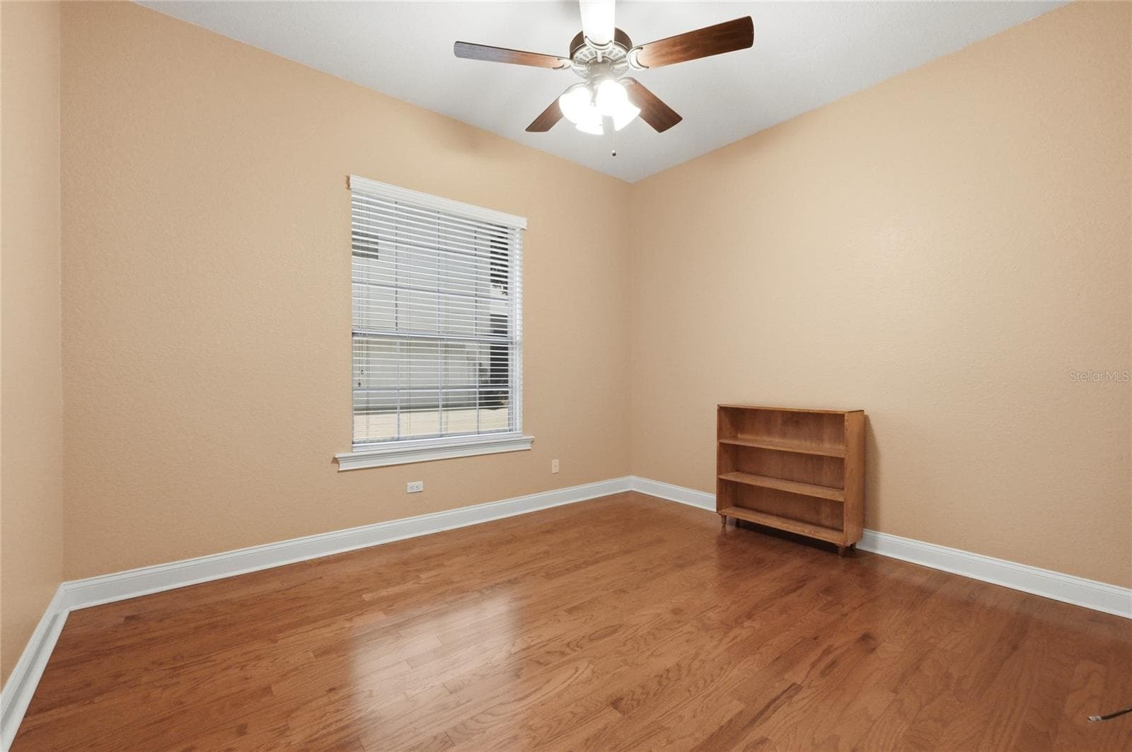 Single Family Residence at 328 HAMILTON SHORES DR NE, WINTER HAVEN, photo 53 of 81