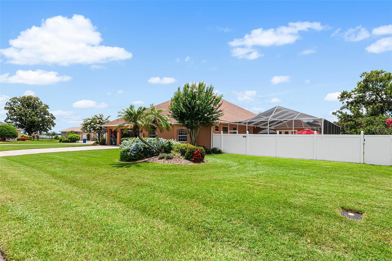 Single Family Residence at 328 HAMILTON SHORES DR NE, WINTER HAVEN, photo 72 of 81