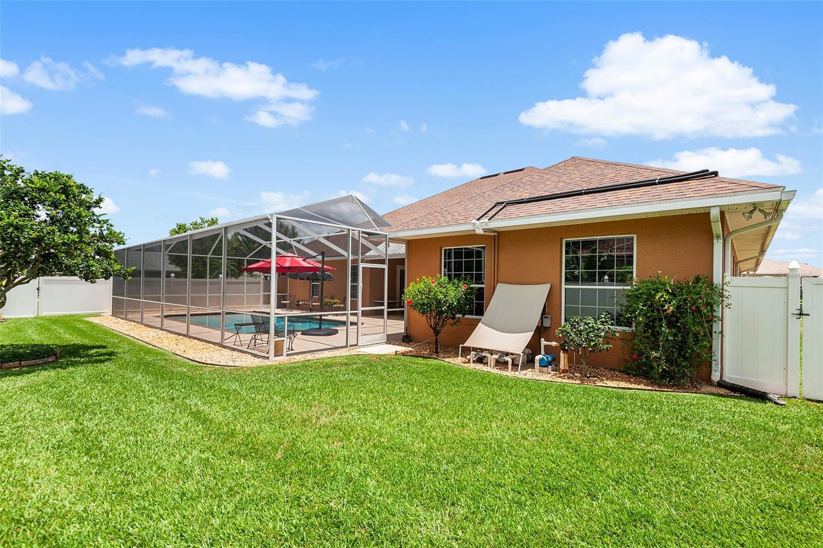 Single Family Residence at 328 HAMILTON SHORES DR NE, WINTER HAVEN, photo 73 of 81