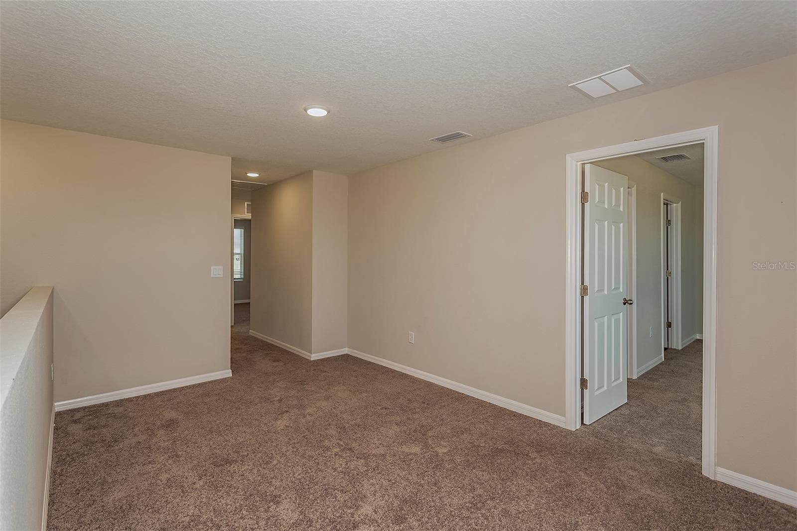 Single Family Residence at 5449 SAN PIETRO DR, WINTER HAVEN, photo 20 of 28