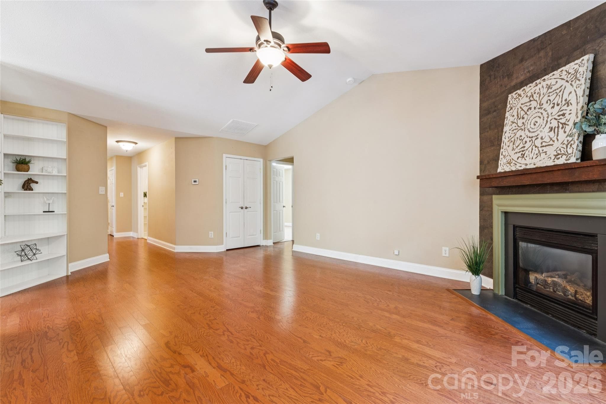 Single Family Residence at Charlotte, photo 8 of 48