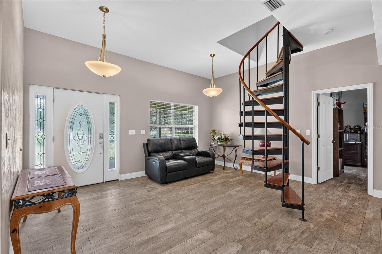 Single Family Residence at 2039 SW STATE ROAD 26, TRENTON, photo 5 of 93