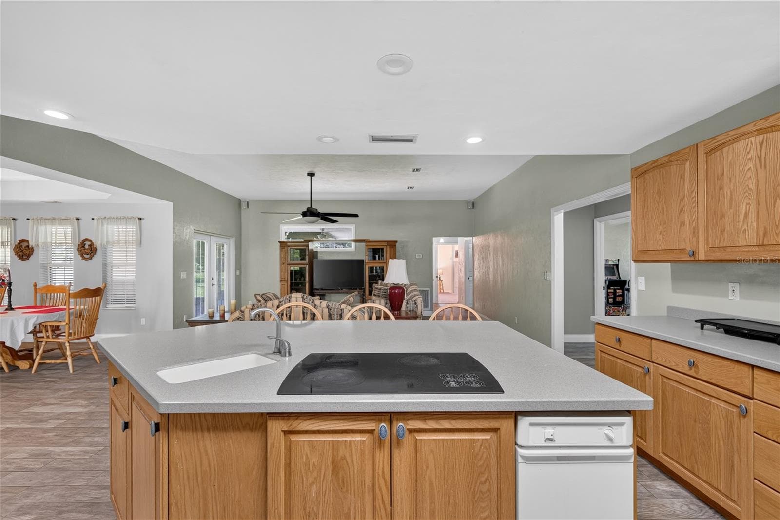 Single Family Residence at 2039 SW STATE ROAD 26, TRENTON, photo 18 of 93