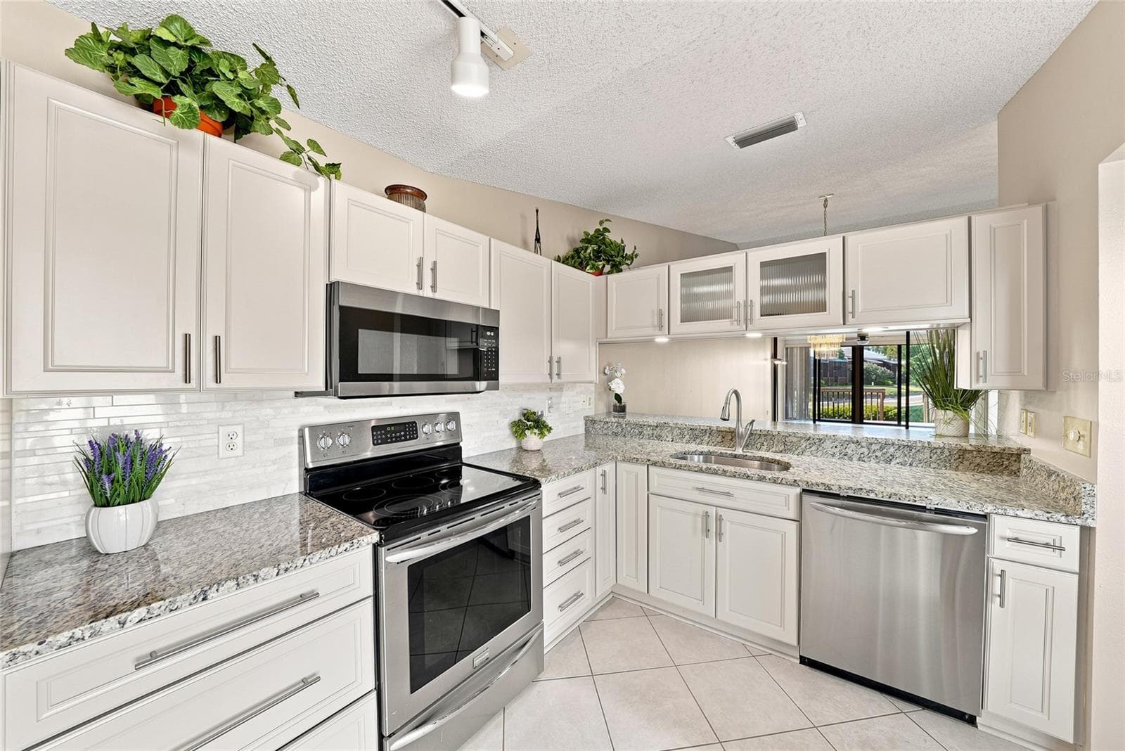 Villa at 3446 BEEKMAN PL #50, SARASOTA, photo 9 of 37