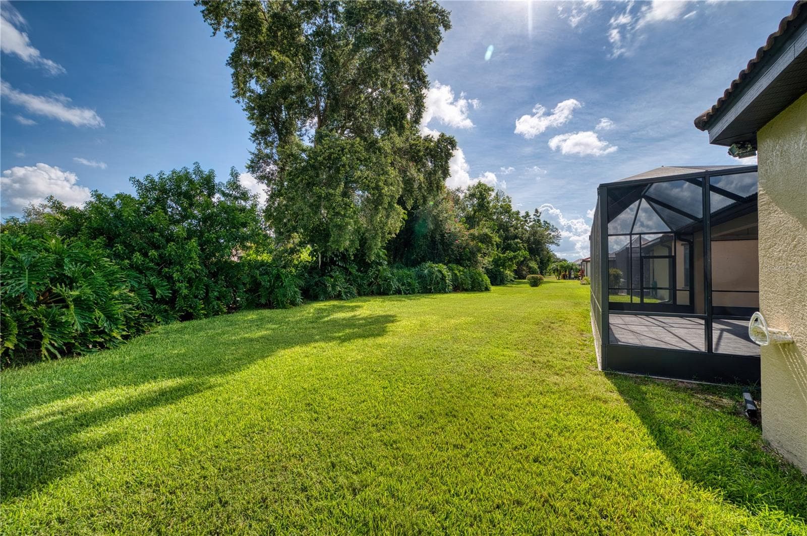 Single Family Residence at 4252 MACKAY FALLS TER, SARASOTA, photo 15 of 31
