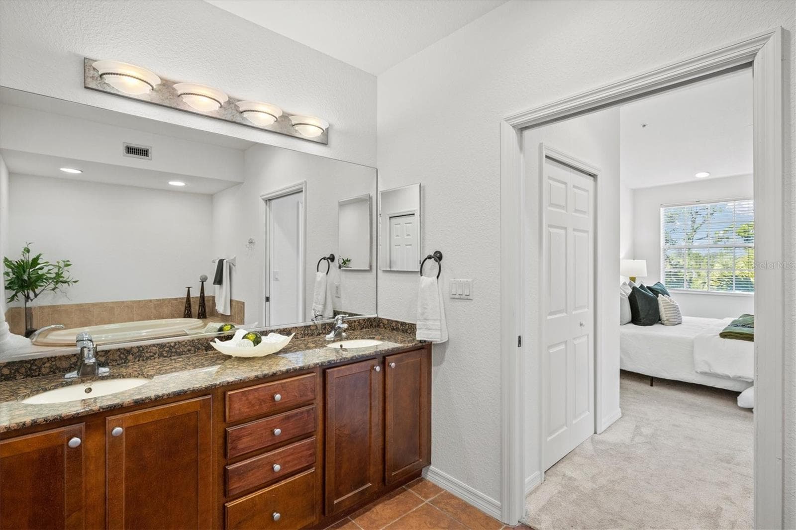 Condominium at 2309 JESSIE HARBOR DR #2402, OSPREY, photo 29 of 85