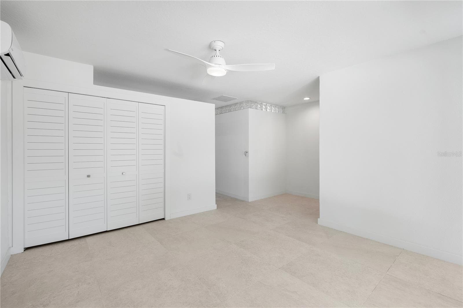 Single Family Residence at 412 TREASURE BOAT WAY, SARASOTA, photo 36 of 84