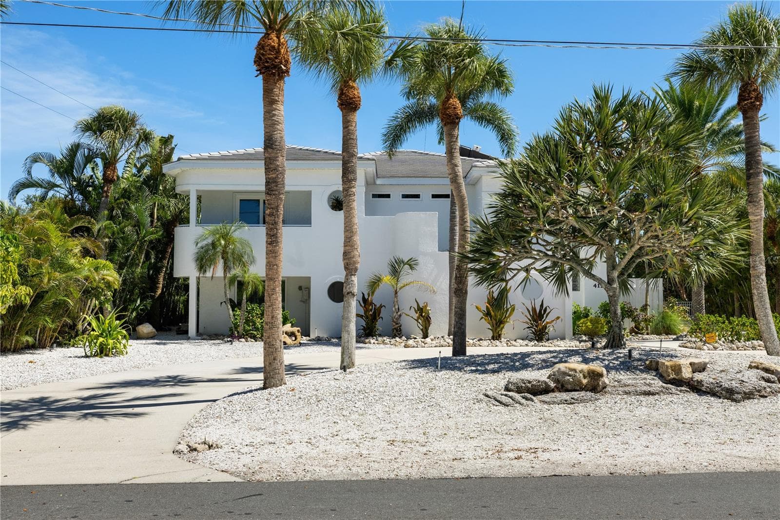Single Family Residence at 412 TREASURE BOAT WAY, SARASOTA, photo 68 of 84