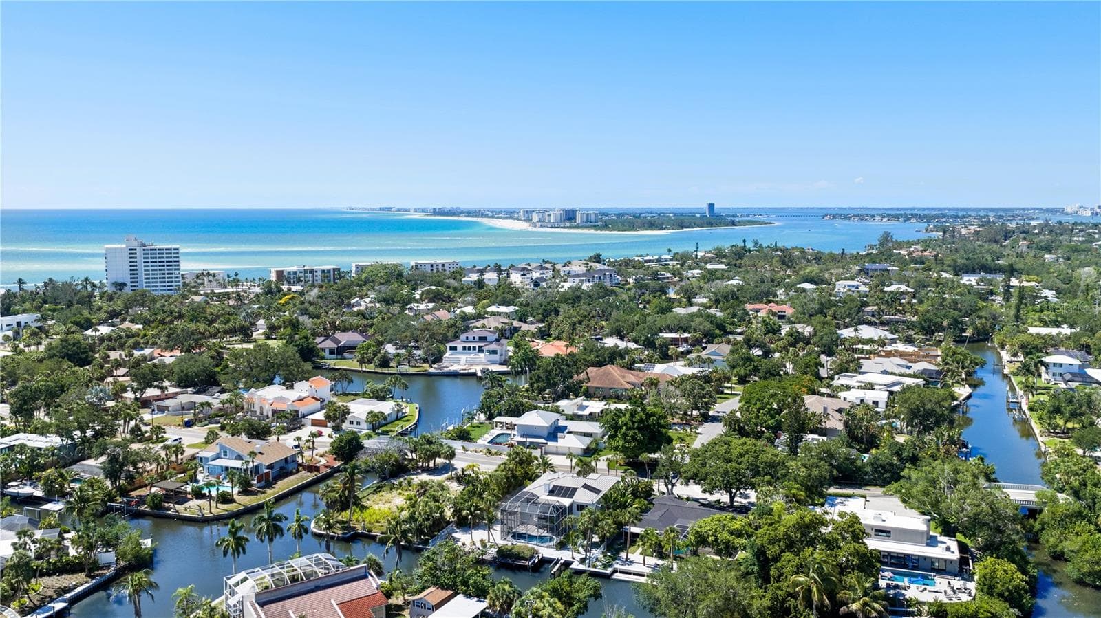 Single Family Residence at 412 TREASURE BOAT WAY, SARASOTA, photo 78 of 84