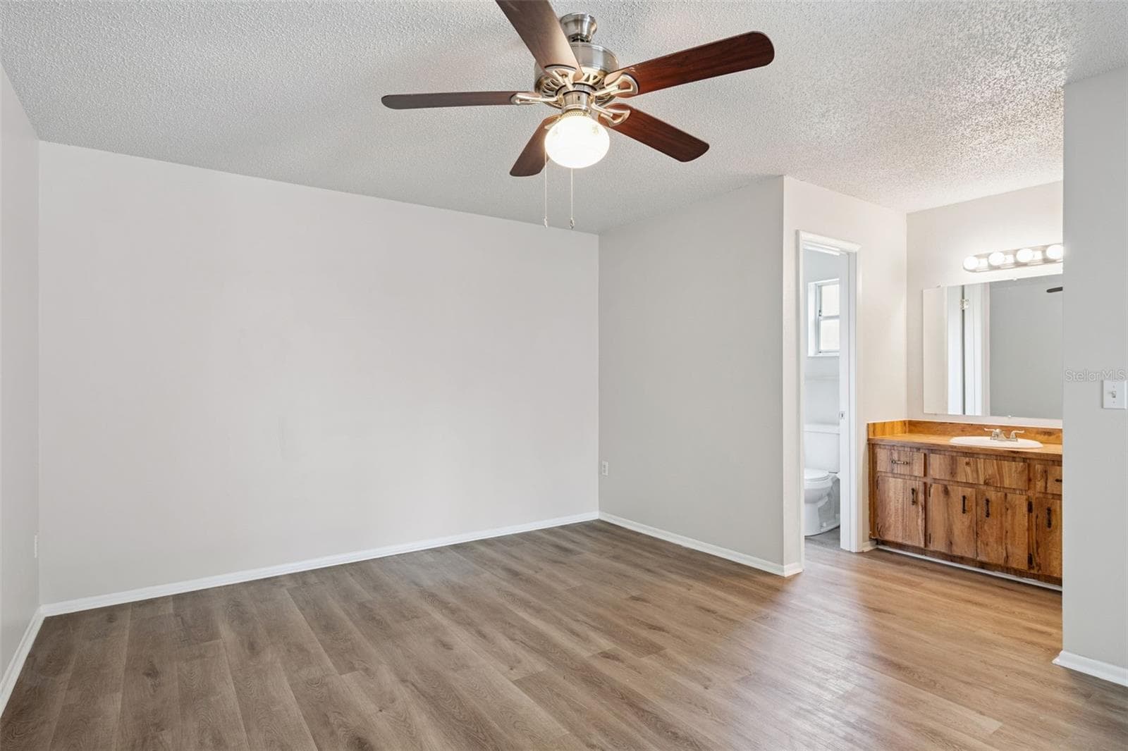 Single Family Residence at 111 BORADA RD, SANFORD, photo 9 of 32