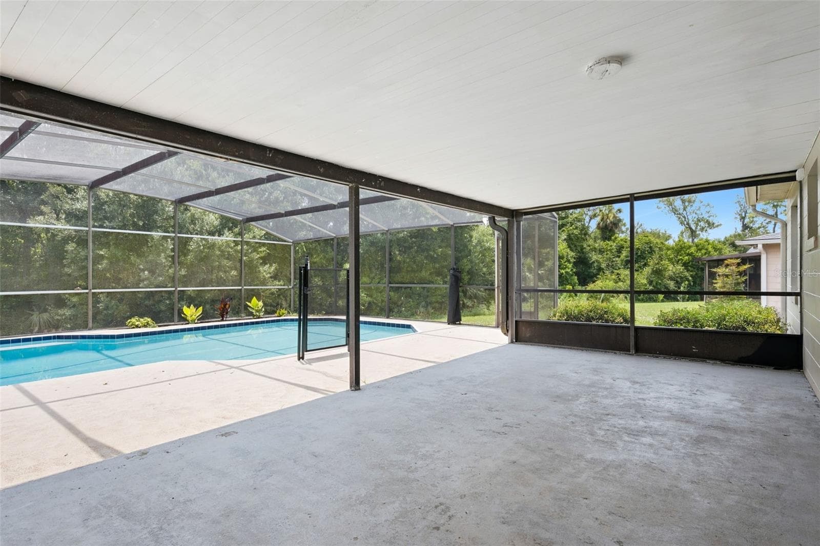 Single Family Residence at 111 BORADA RD, SANFORD, photo 21 of 32