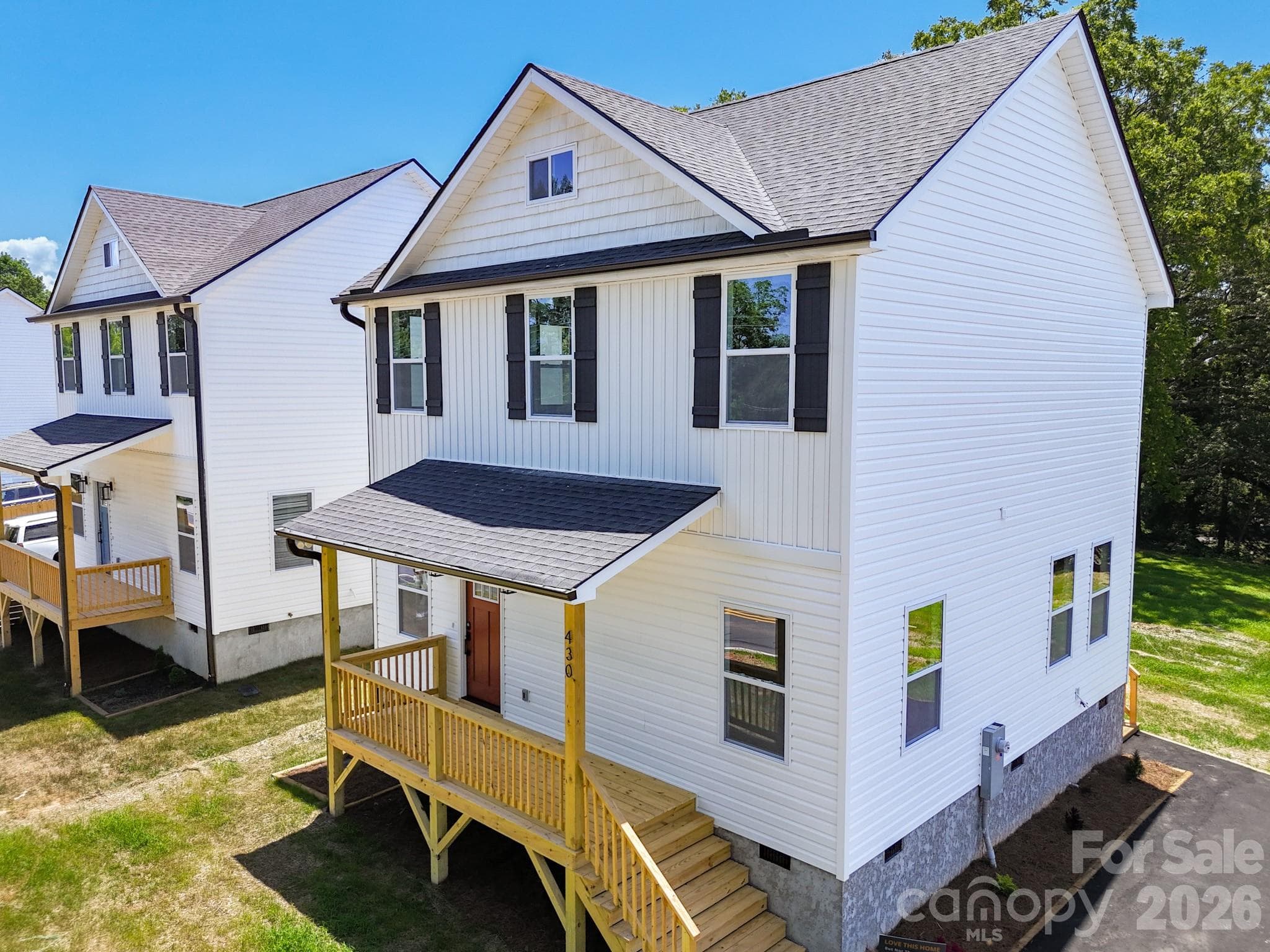 Single Family Residence at Asheville, photo 2 of 47