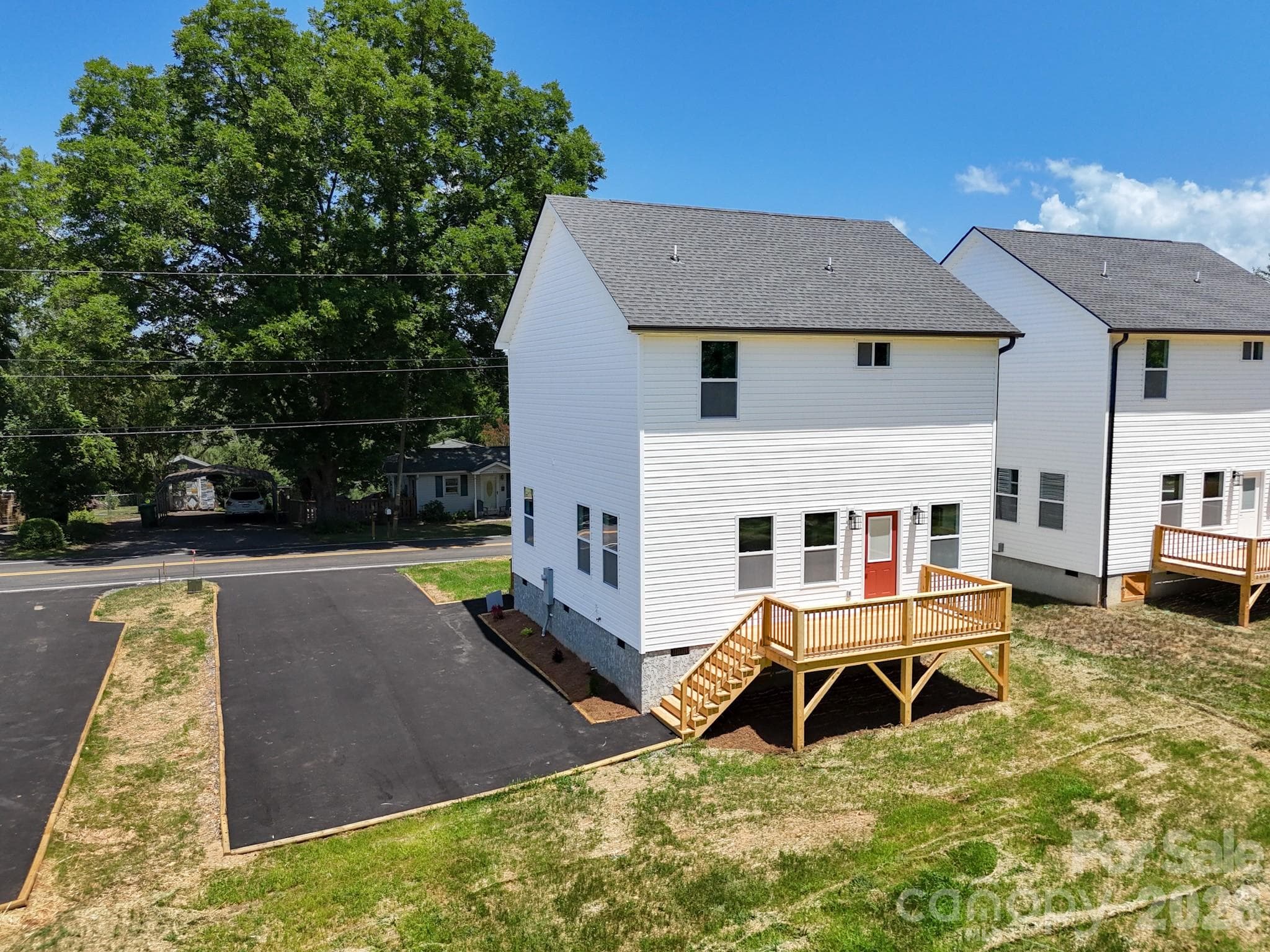 Single Family Residence at Asheville, photo 3 of 47