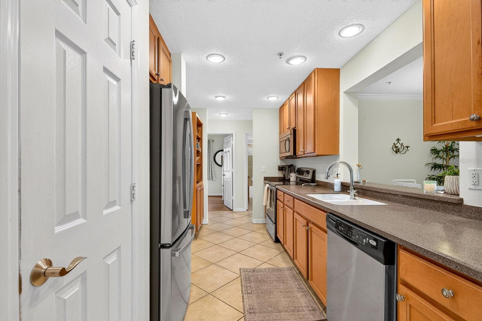 Condominium at 7228 HAMILTON RD #7228, BRADENTON, photo 10 of 71