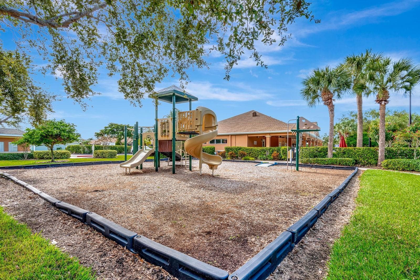 Condominium at 7228 HAMILTON RD #7228, BRADENTON, photo 53 of 71