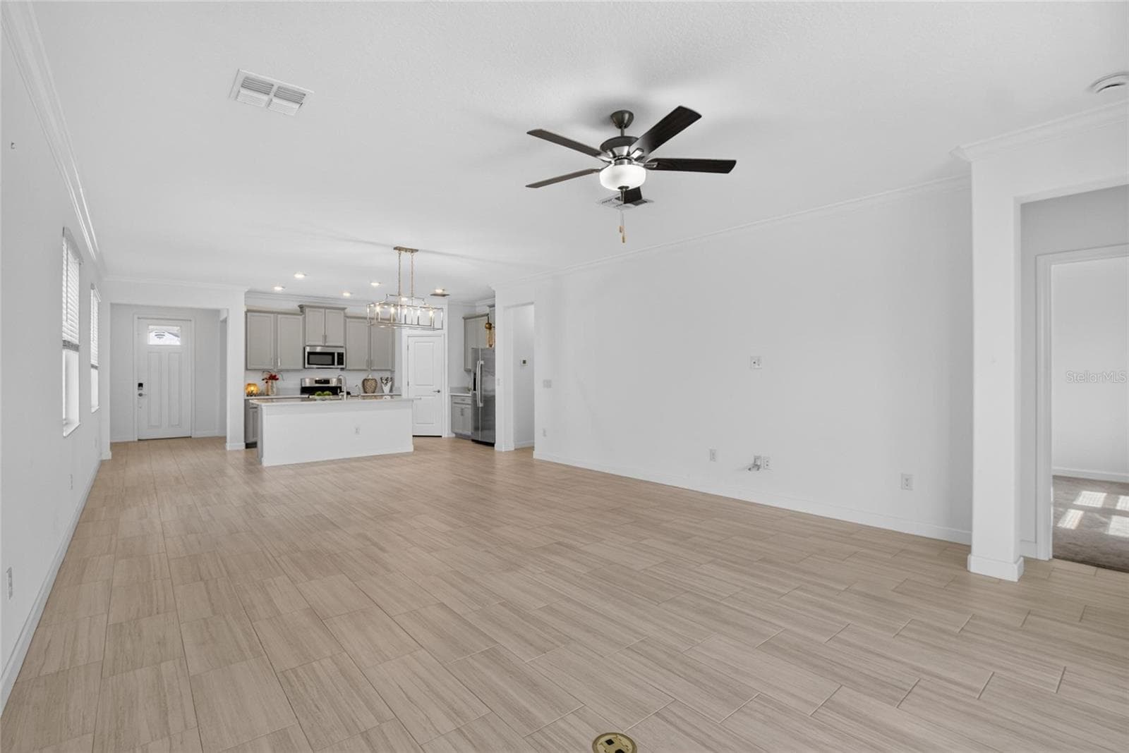 Single Family Residence at 17206 STAR BANKS ST, WIMAUMA, photo 20 of 47