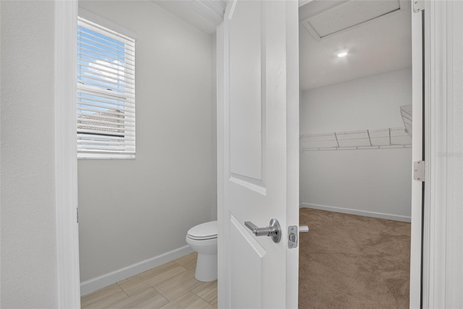Single Family Residence at 17206 STAR BANKS ST, WIMAUMA, photo 27 of 47