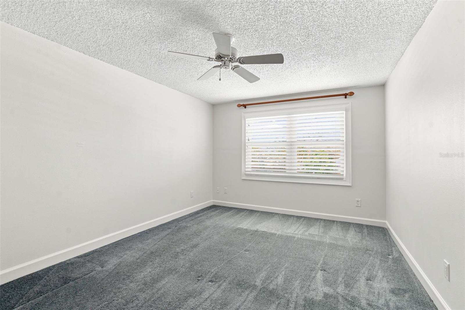 Single Family Residence at 13155 BOCA CIEGA AVE, MADEIRA BEACH, photo 32 of 73