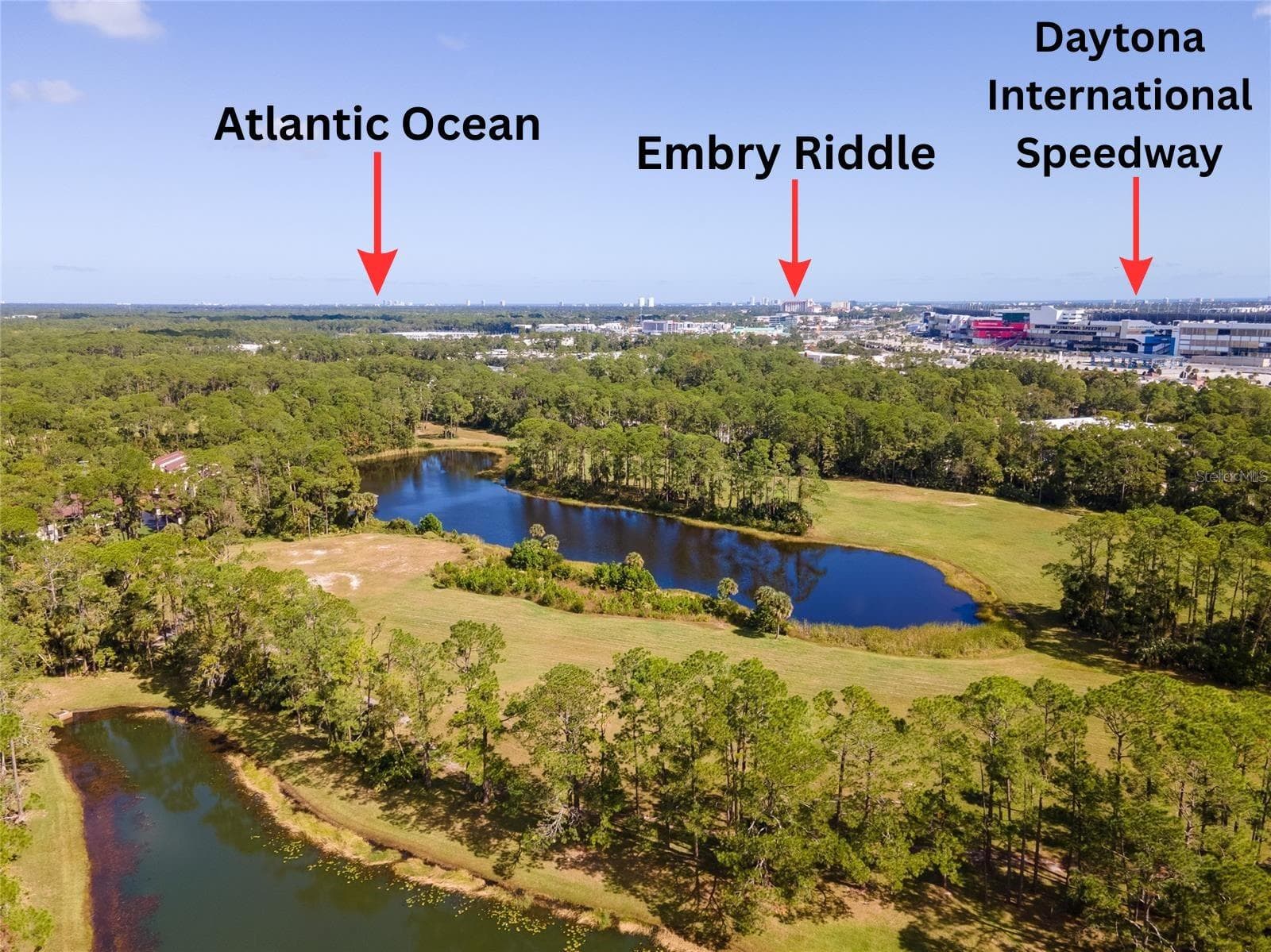 World's Most Famous Beach: 6 miles, Embry Riddle: 2 miles & Speedway: .04 miles - 100 SEA PINES CIR, DAYTONA BEACH