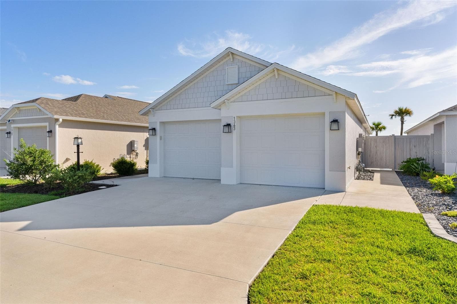 Villa at 1363 DARREN DR, THE VILLAGES, photo 4 of 60