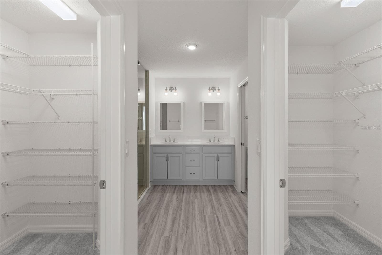 Primary Bath with a Walk-in Closet on each side - 1363 DARREN DR, THE VILLAGES