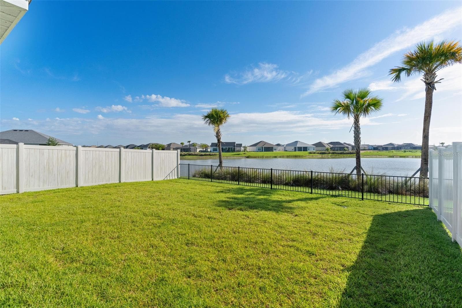 Huge Backyard - 1363 DARREN DR, THE VILLAGES