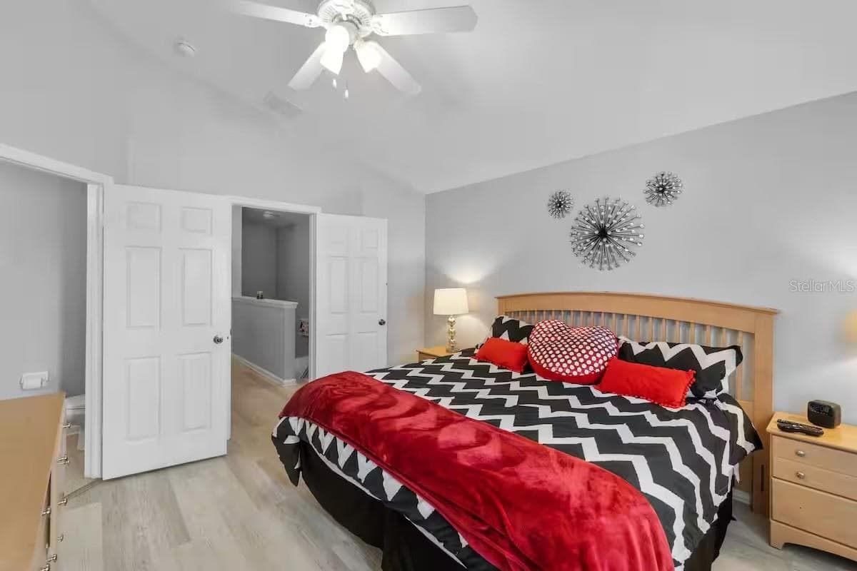 Townhouse at 7683 FITZCLARENCE ST, KISSIMMEE, photo 11 of 64