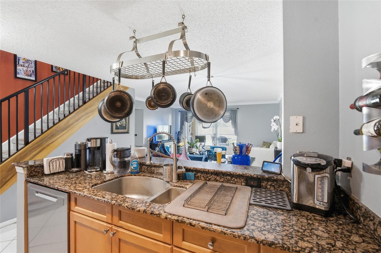 Kitchen - first floor - 2400 FEATHER SOUND DR #313, CLEARWATER