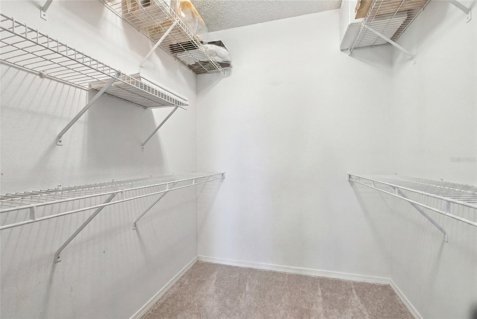 Walk in closet - 2400 FEATHER SOUND DR #313, CLEARWATER
