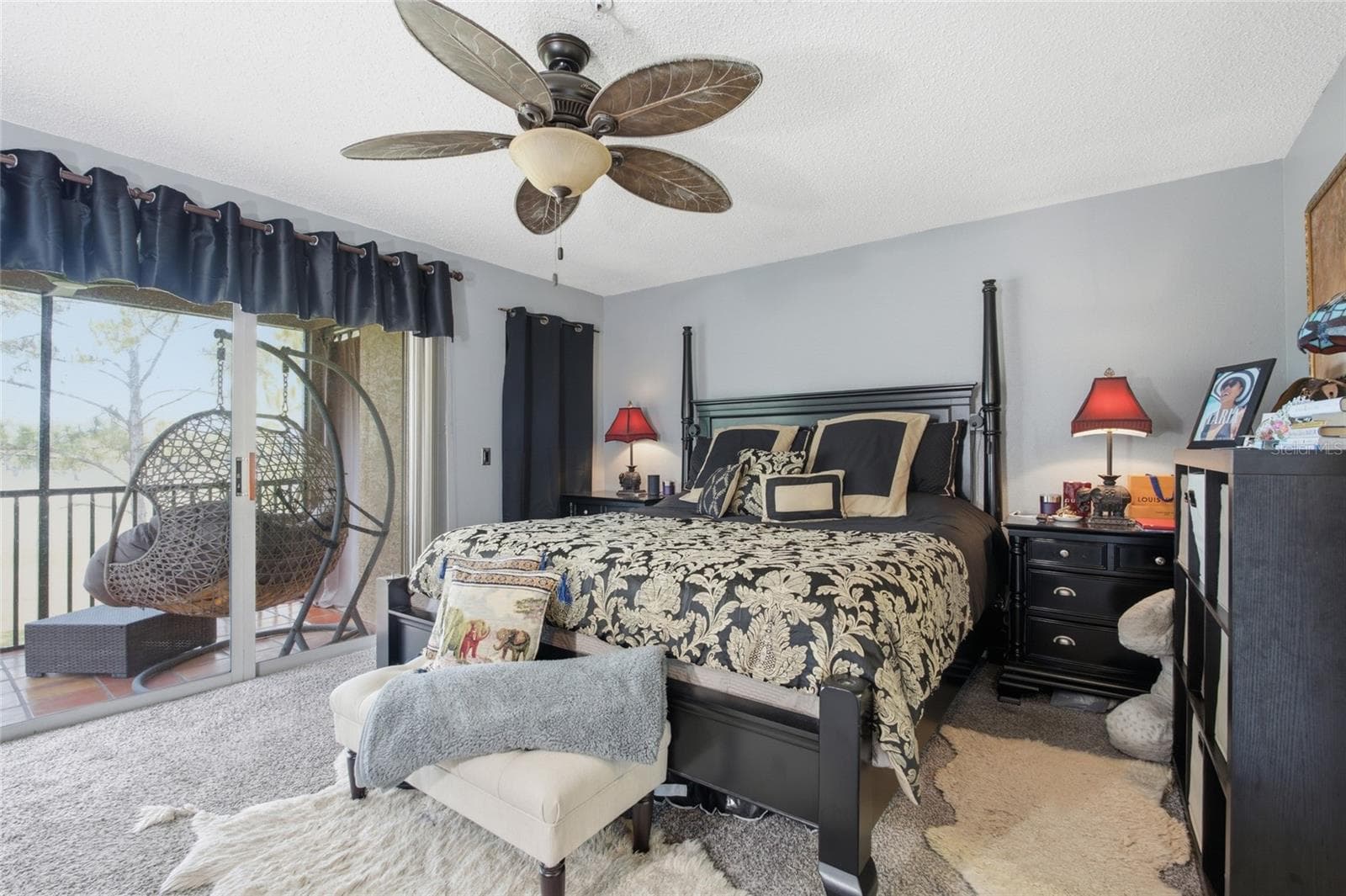 Primary bedroom - 2nd floor - 2400 FEATHER SOUND DR #313, CLEARWATER