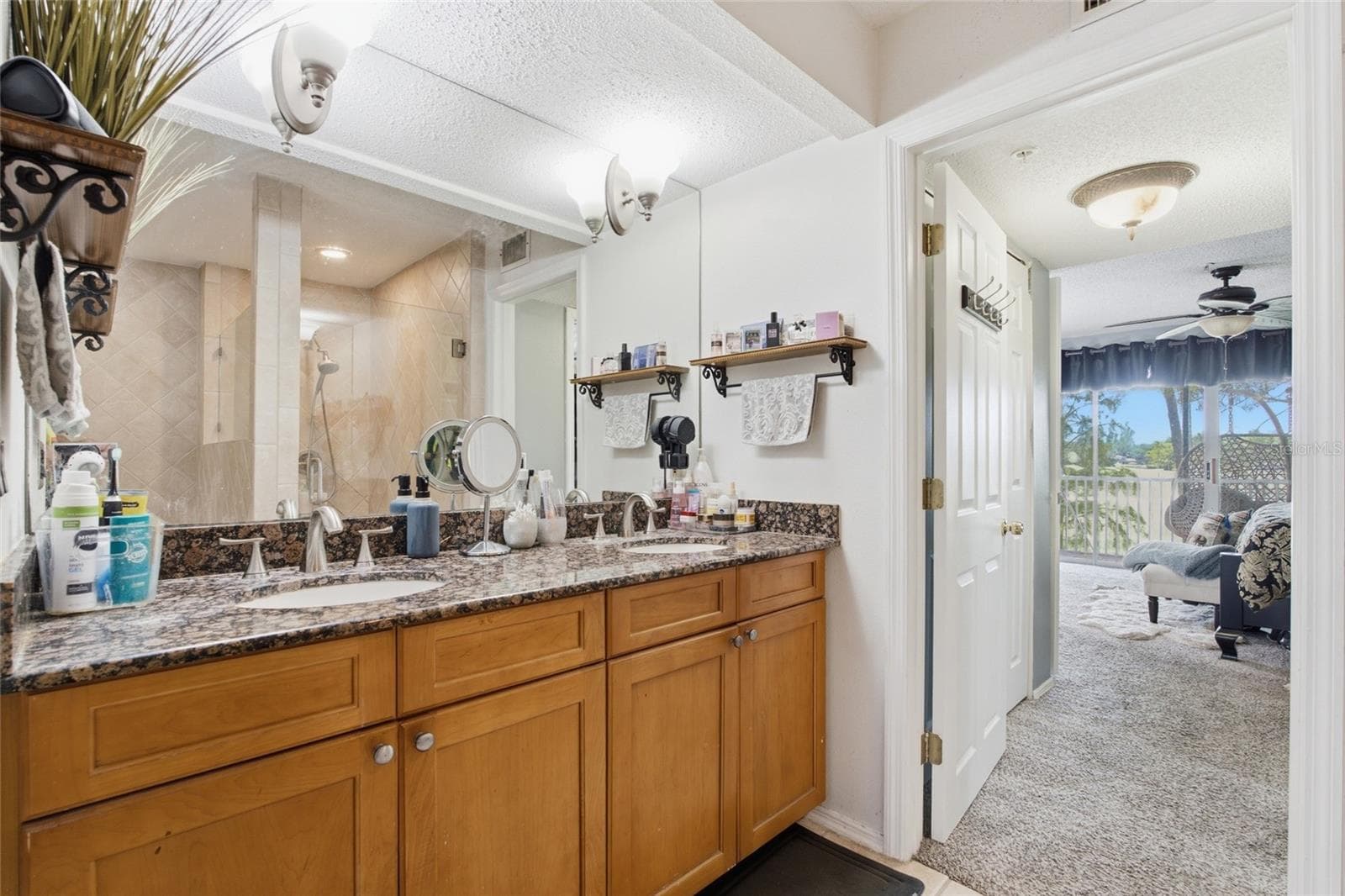 Primary ensuite - 2nd floor - 2400 FEATHER SOUND DR #313, CLEARWATER